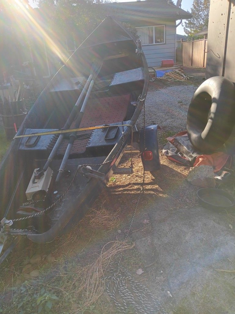 14 ft Drift Boat 