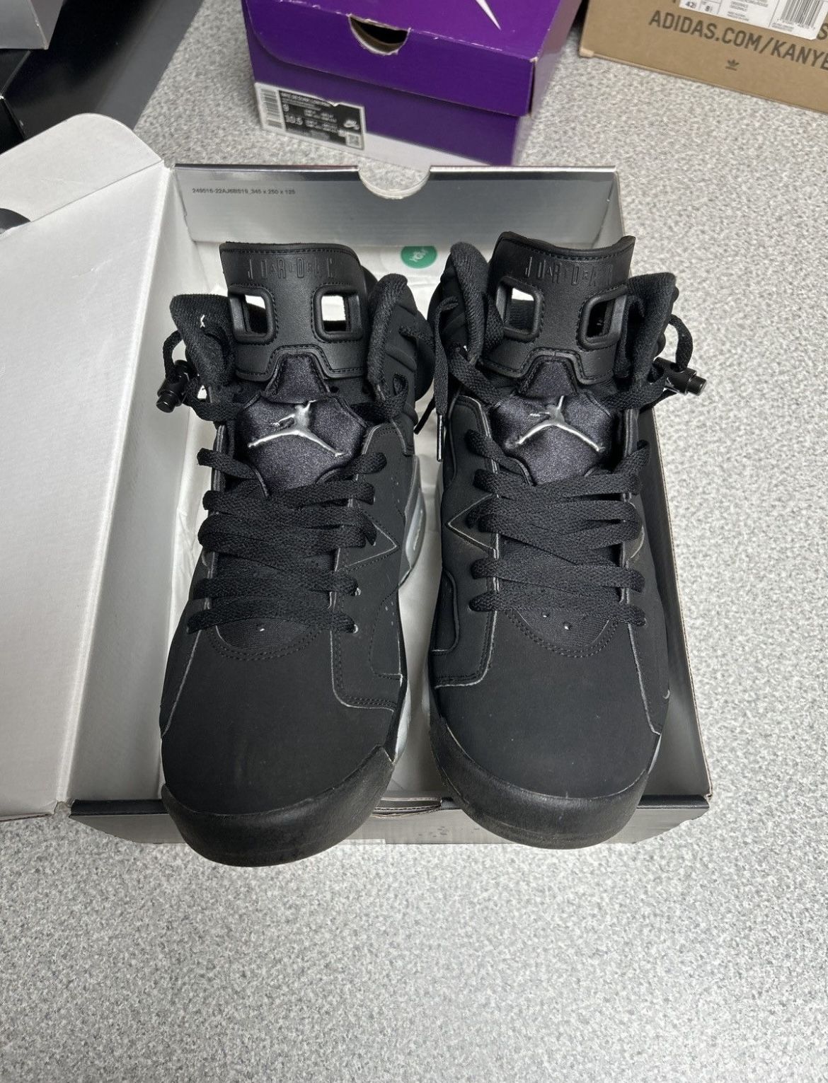Jordan 6 Chrome