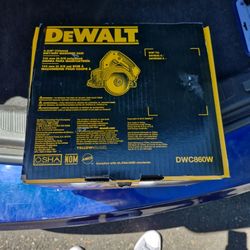 Dewalt saw