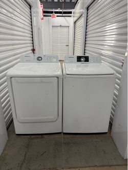 Washer and dryer set