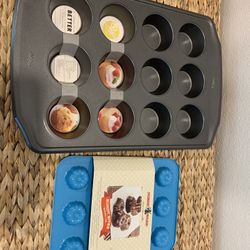 Nordic Ware Mini Bundt Cake & Wilton Cupcake Pans - Brand New - Set - Simi
