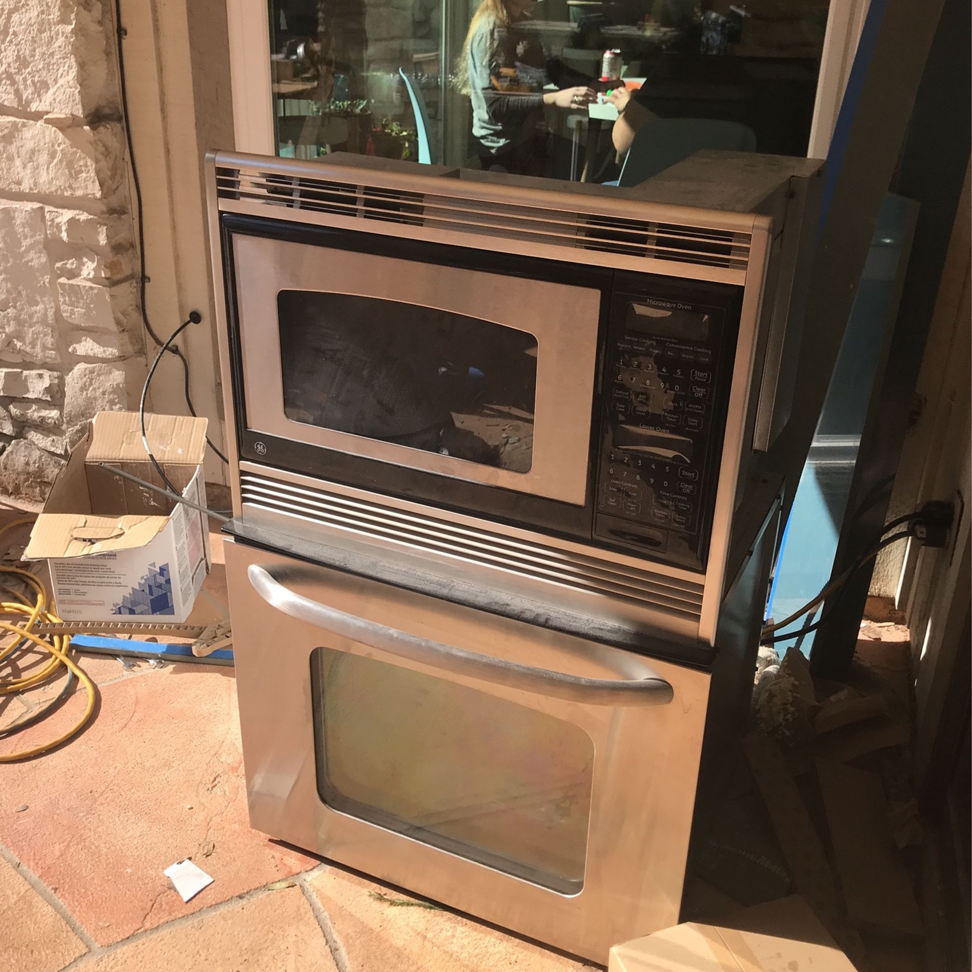 GE Oven And Microwave Combo