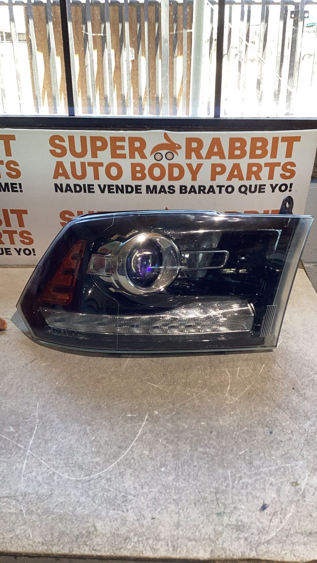 2013 Dodge Ram Classic Passenger LED Headlight Original 20118