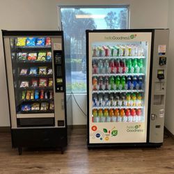 VENDING MACHINES WITH CARD READERS
