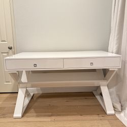 ZGallerie Jett Desk White Lacquer 