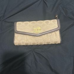 Coach Wallet Like Barely Used 
