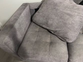 Phoenix: 2 recliners, 2 sofas that are Lshape, and 1 leather