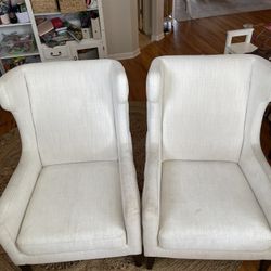 Accent Chairs 