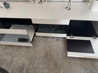 Modern White Glossy TV Stand