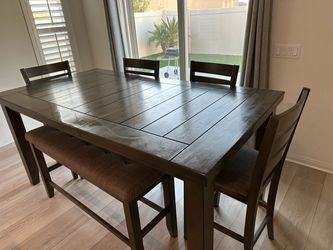 Dining set