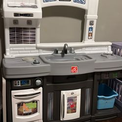 Step 2 pretend play kitchen toddler