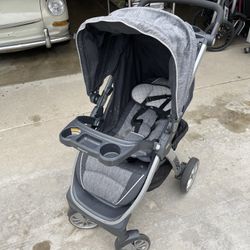 Has Matching Car seat For Infant. Good Until 2024