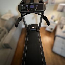 Treadmill/ Caminadora Landice 