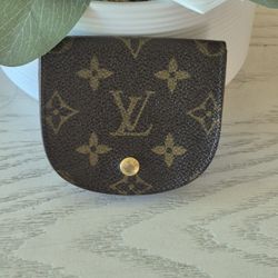 Authentic LOUIS VUITTON Coin Purse