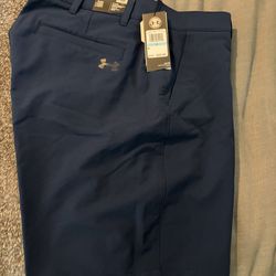 Under Armour Men’s size 40 Navy golf shorts (new with tags)