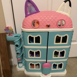 Gabby Dollhouse 
