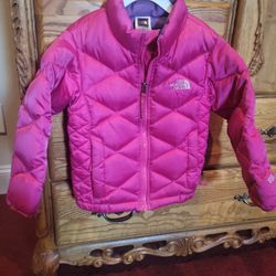 North Face Girls Size 4T Pink Jacket