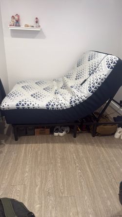 12” Sleepys Hybrid Mattress