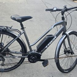 trek verve plus Bosch power pack 400 700c medium frame aluminum pedal assist only 