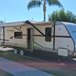 2014 Travel Trailer  26ft Starcraft Ar-one 