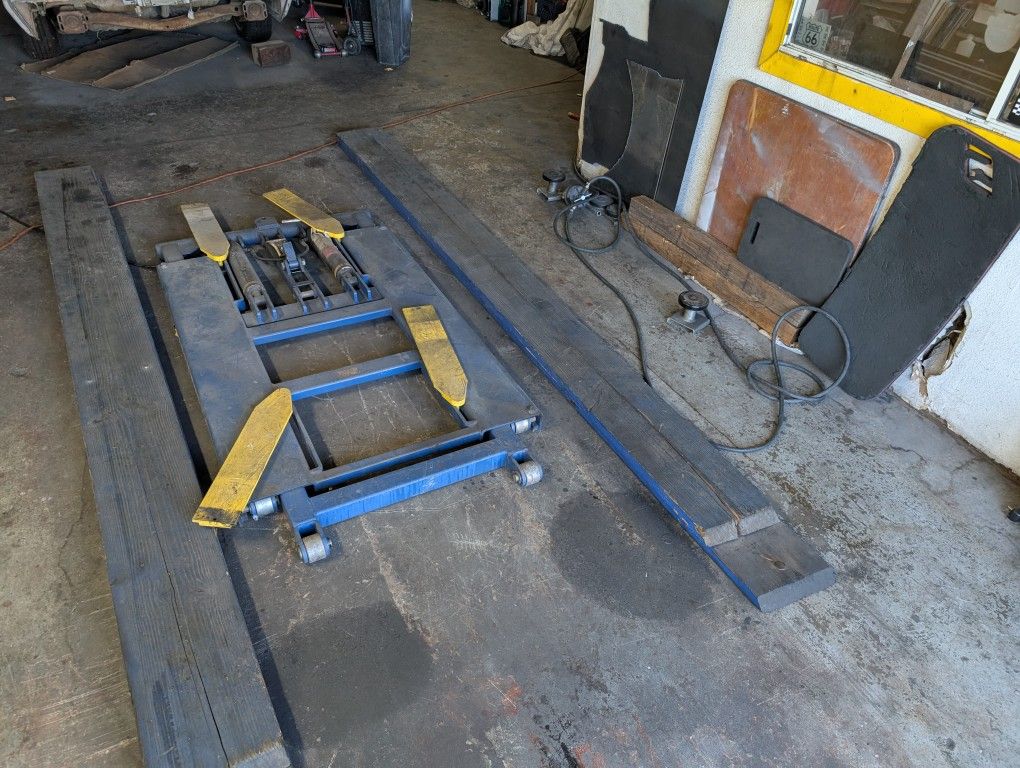 Car Lift