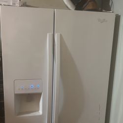 36 Inc White Refrigerator 