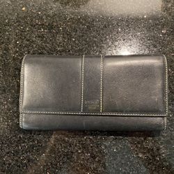 Coach SoHo Black Leather Wallet Fold Over Trifold Snap