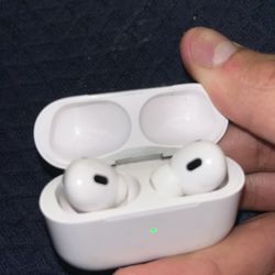 Apple AirPods Pro 2nd Gen 