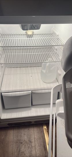 White kitchen Refrigerator in Lynn