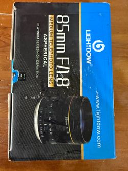 Lightdow 85mm F1.8 Medium Telephoto Manual Focus Full Frame Portrait Lens