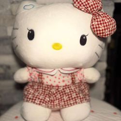 Hello Kitty plush blanket included