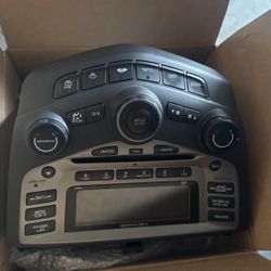 Honda accord LX 2003-2007 Head Unit. 