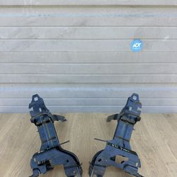 BMW 3 SERIES G20 OEM LEFT AND RIGHT HEADLIGHT BRACKETS 2019-2024