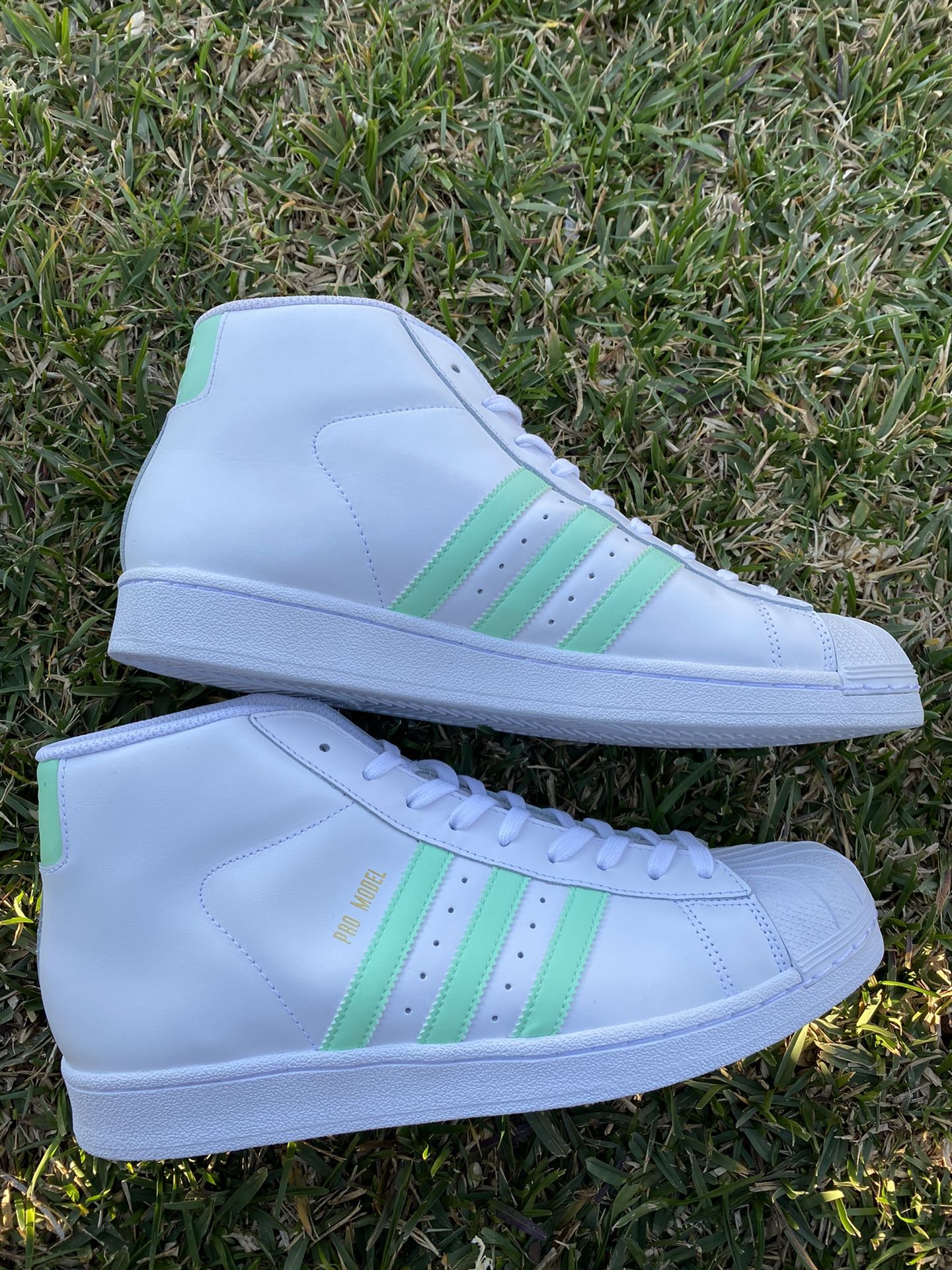 Adidas Pro Model White Green Gold Metallic Mens Size 10.5 and 8.5 $50