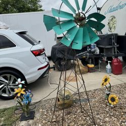 Outdoor Yard Art