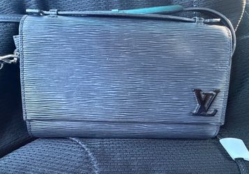 Louis Vuitton   NeoNeo BB Epi Leather shoulder/crossbody bag at