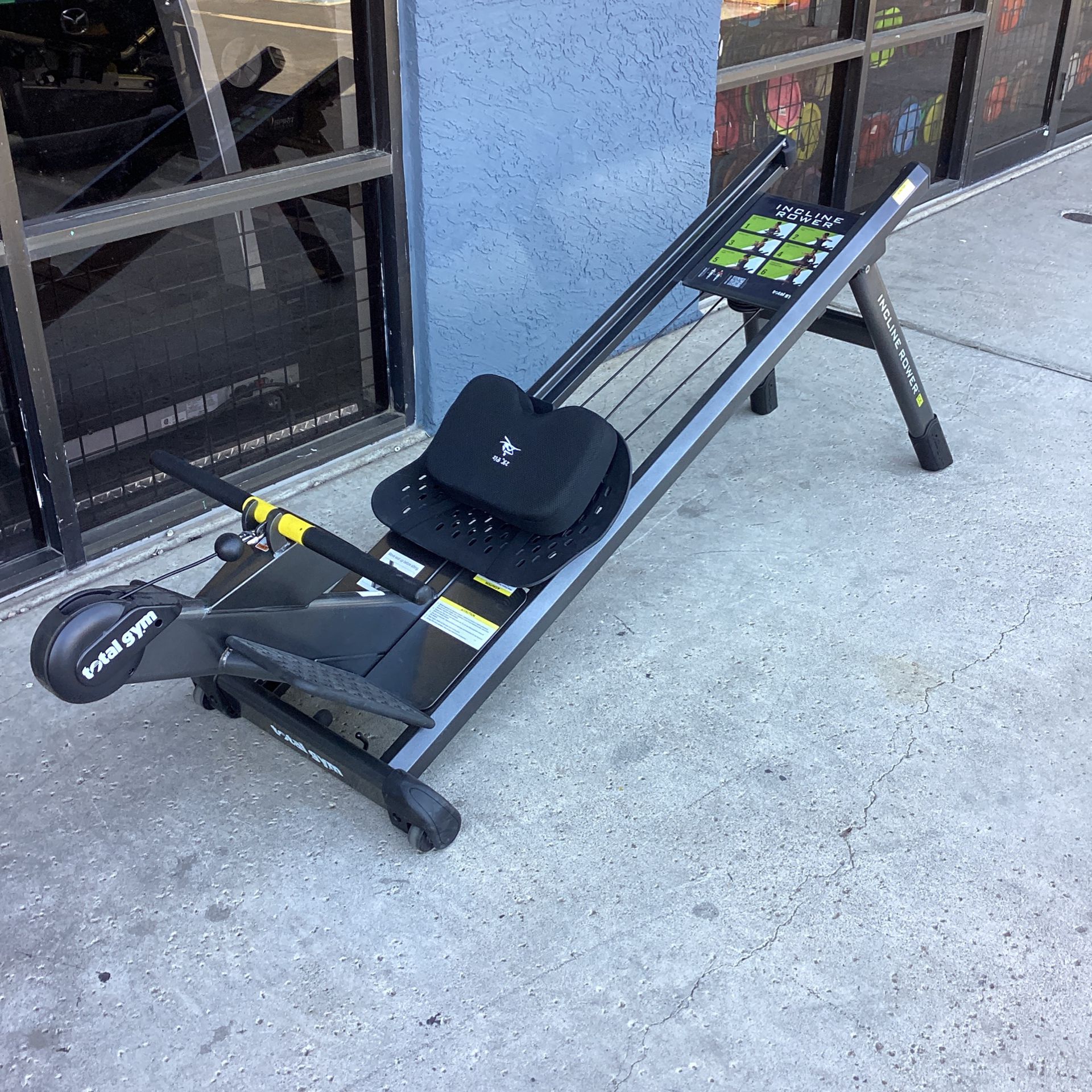 Total Gym Elevate Incline Rower Rowing Machine Like New