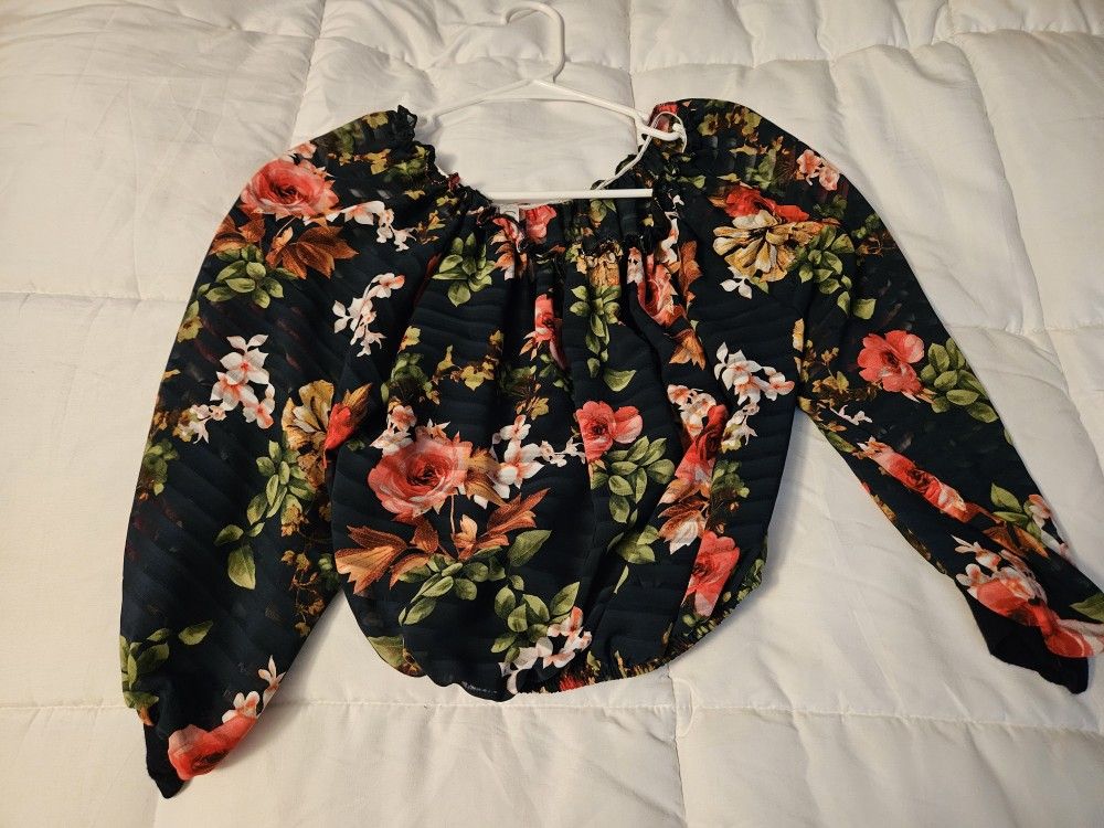 Blue Floral Crop Top