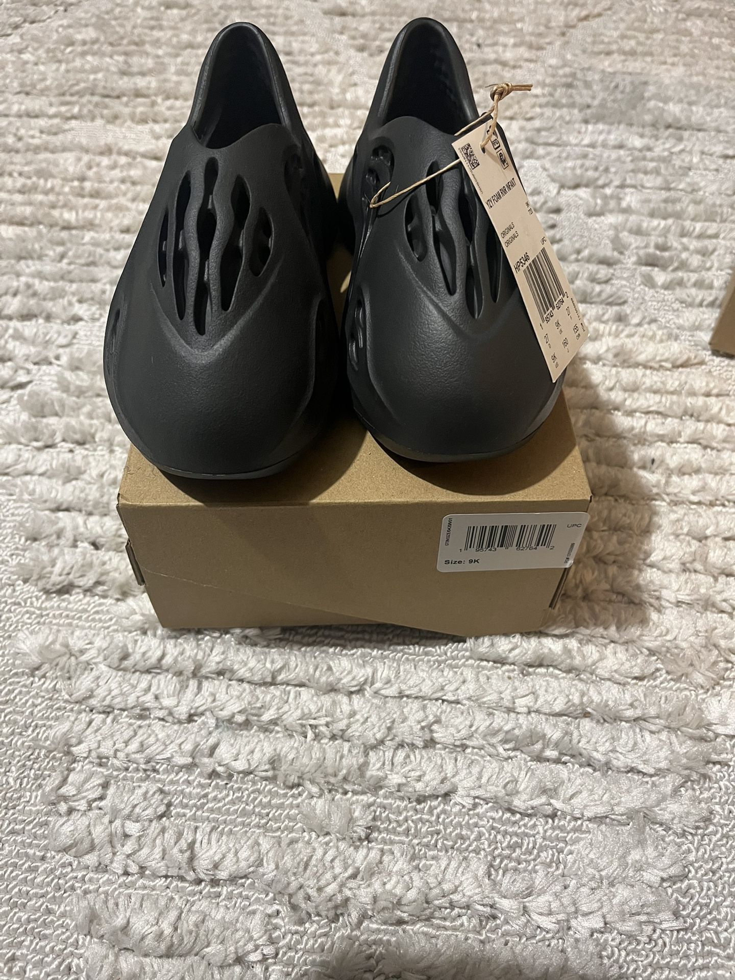 Adidas Yeezy Foam RNR runner Onyx Infant