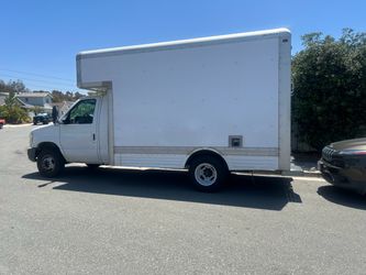 2010 Ford E450