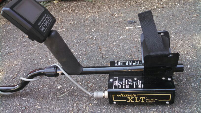 Whites metal detector.