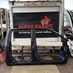 2021 F150 Uniside Panel Passenger side OEM 2026