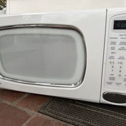 LG Microwave 