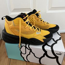 Puma J Cole RS DREAMER MID / Youth - Men's Size 7.5 / Women's Size 8.5 / 1(contact info removed)