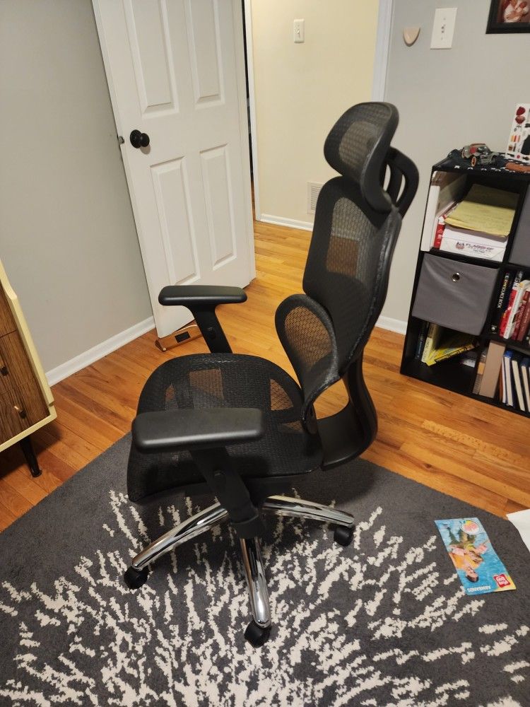 Berkley jensen 2024 deluxe mesh chair