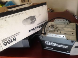 GARAGE DOOR OPENER