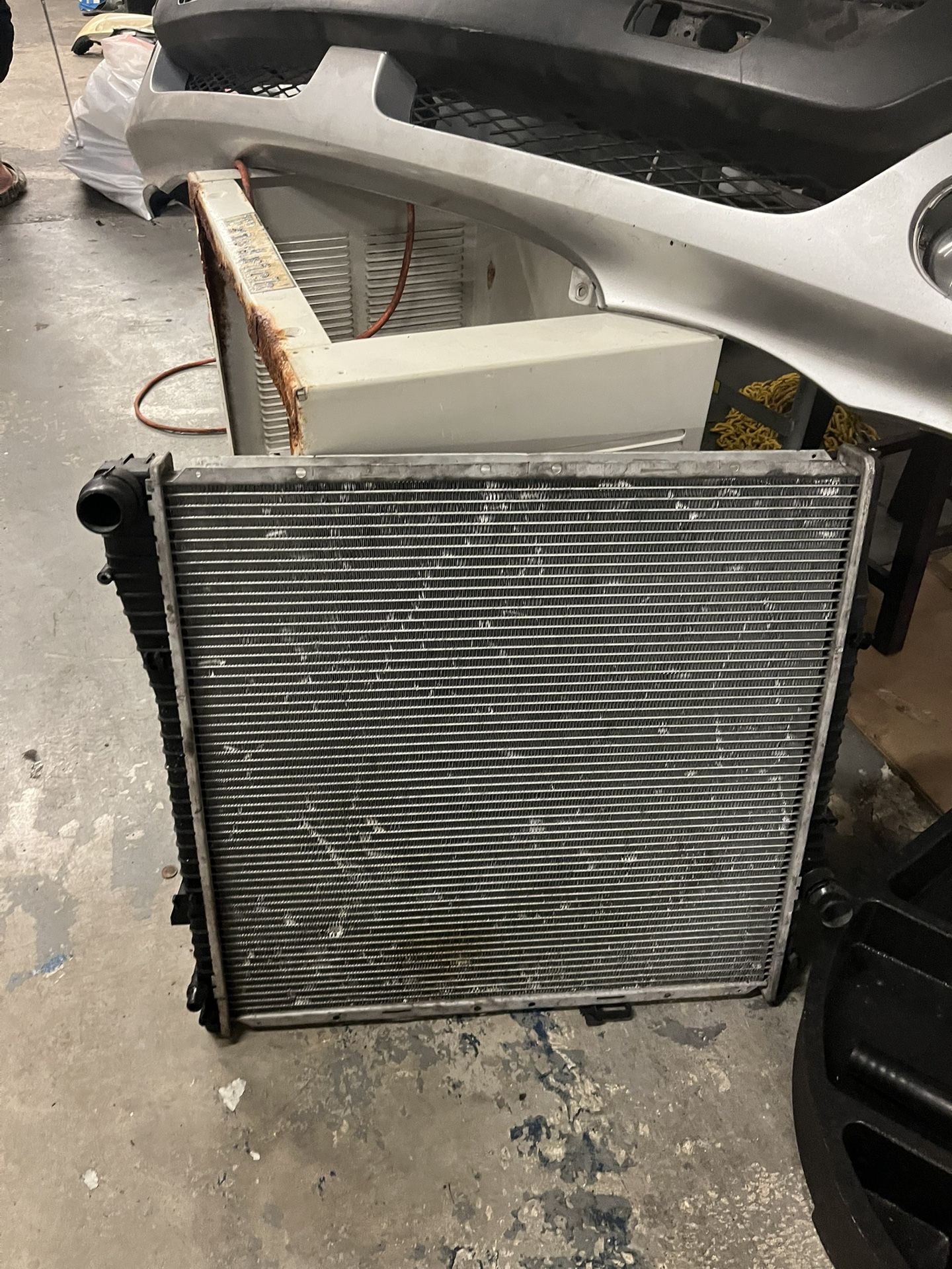 2006 BMW X5 Radiator