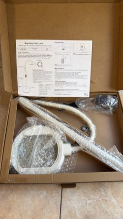Magnifying floor lamp 10X