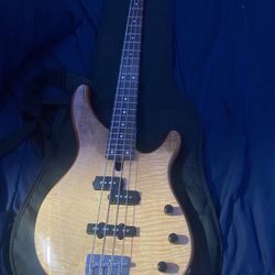 4 String Bass Yamaha