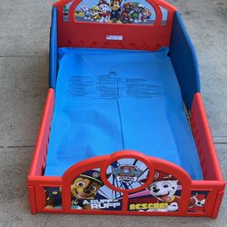 Camita para niño sin colchón